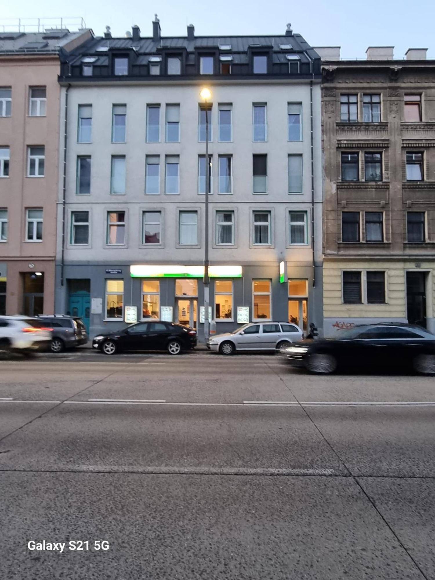 Lipi Apartment Wien Exterior foto